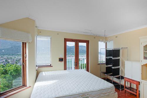 5 Bedroom Property for Sale in Fish Hoek Western Cape